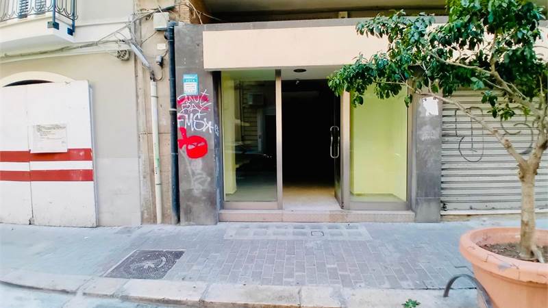 Locale commerciale 