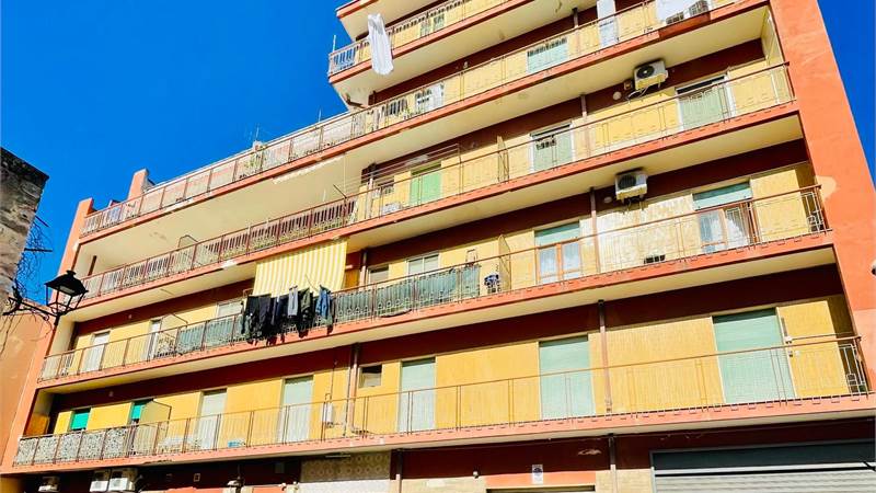 BIVANI 1° PIANO CON ASCENSORE